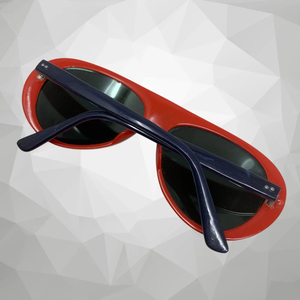 Vintage 1970's Style Eyes Ski Sport Sunglasses Red White Blue Layered Mirrored